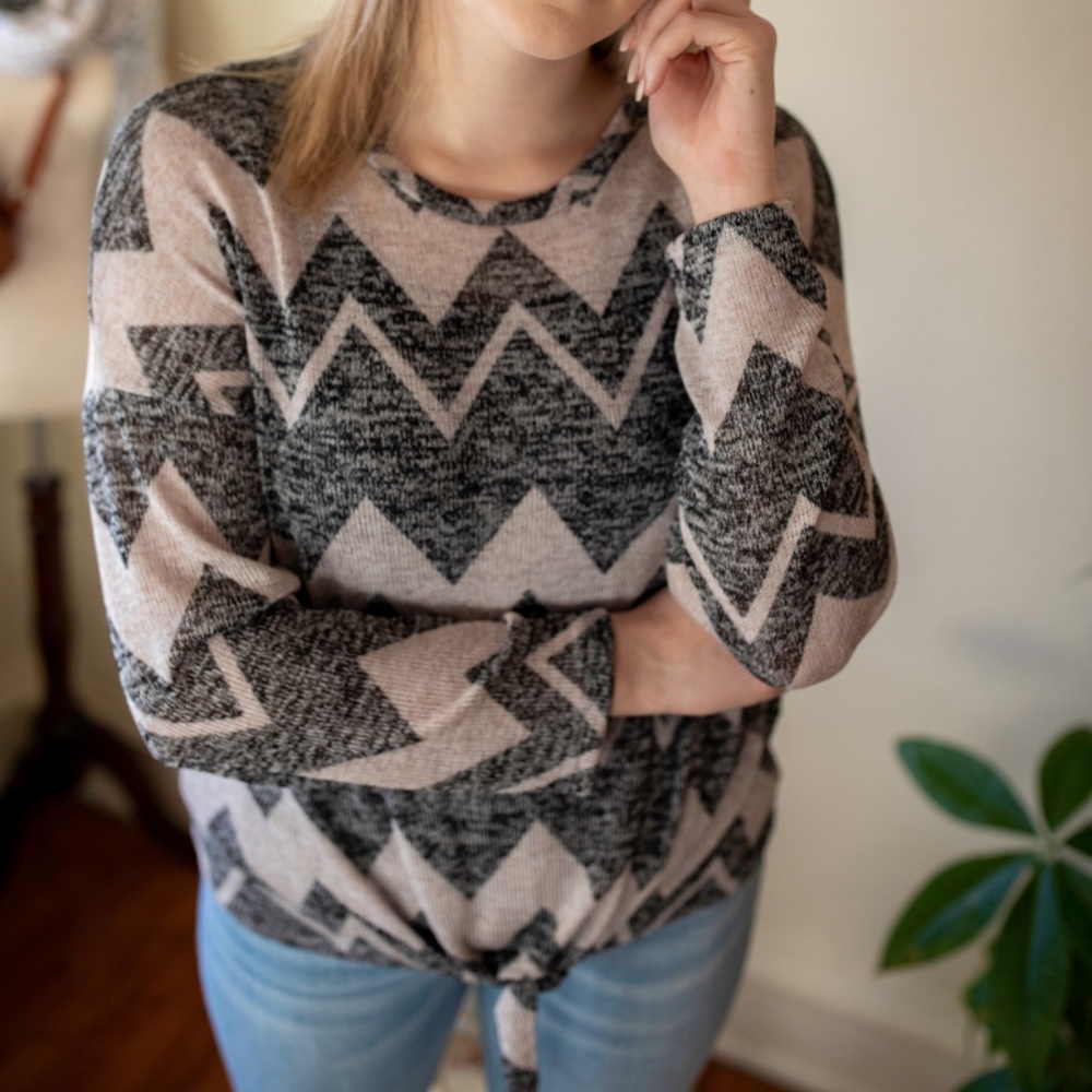 Zig-Zag Long Sleeve